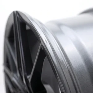 Alloy_wheel_rim_extreme_close-up_2K_20261008123537 Alloy_wheel_rim_extreme_close-up_2K_20261008123537