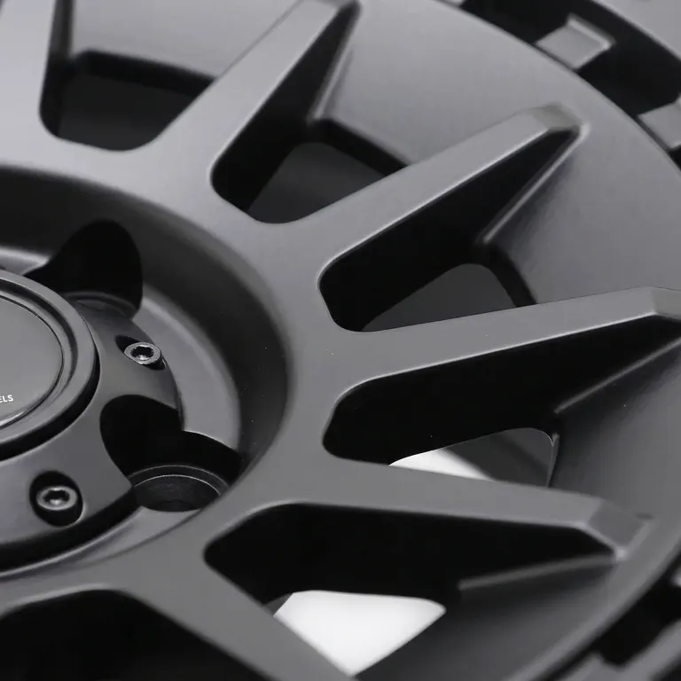 Macro_shot_of_wheel_20261022110137 Macro_shot_of_wheel_20261022110137