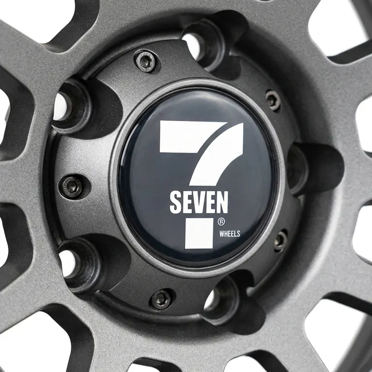 Macro_shot_of_wheel_center_20261022110652 Macro_shot_of_wheel_center_20261022110652