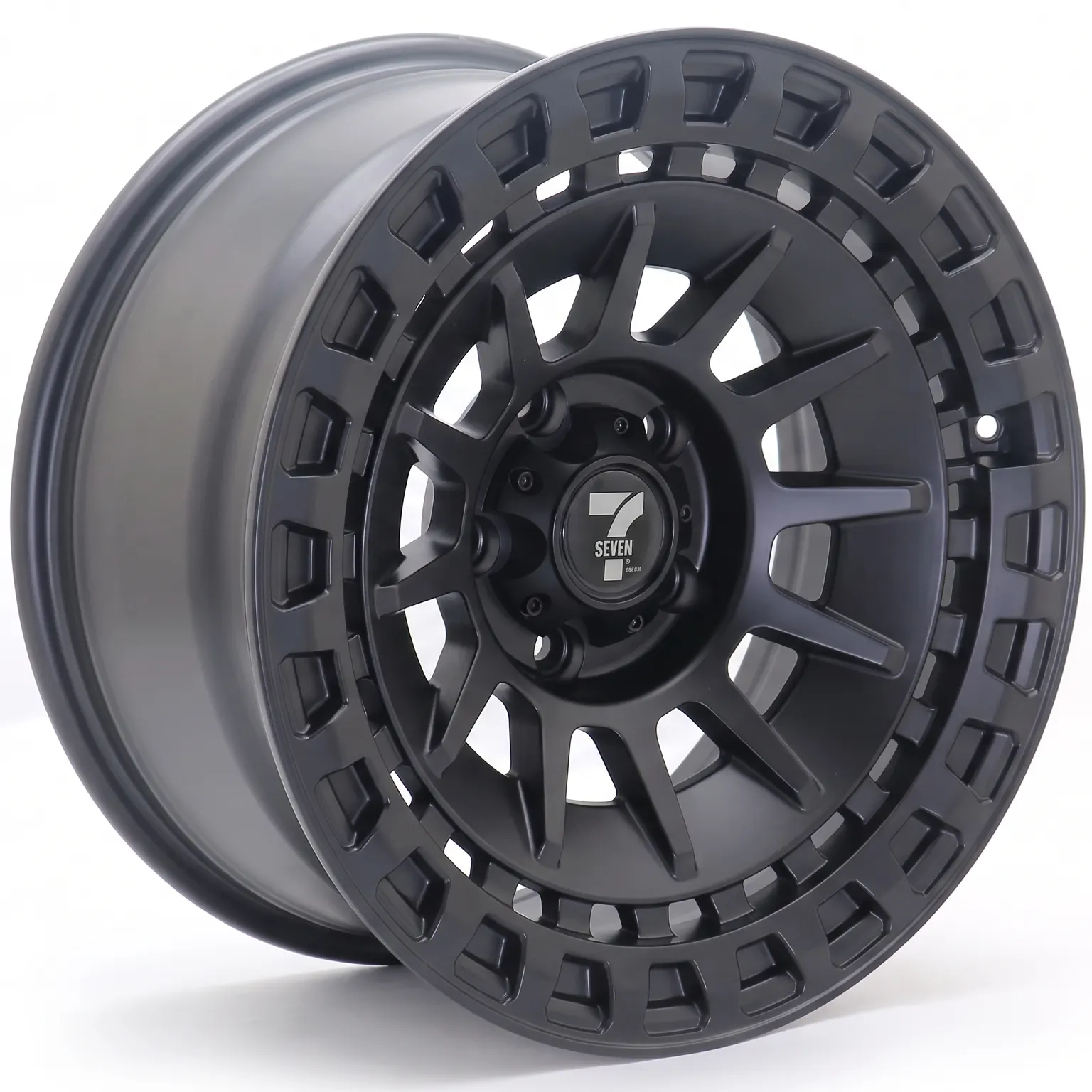 Studio_shot_of_wheel_2K_20261022110132 Studio_shot_of_wheel_2K_20261022110132