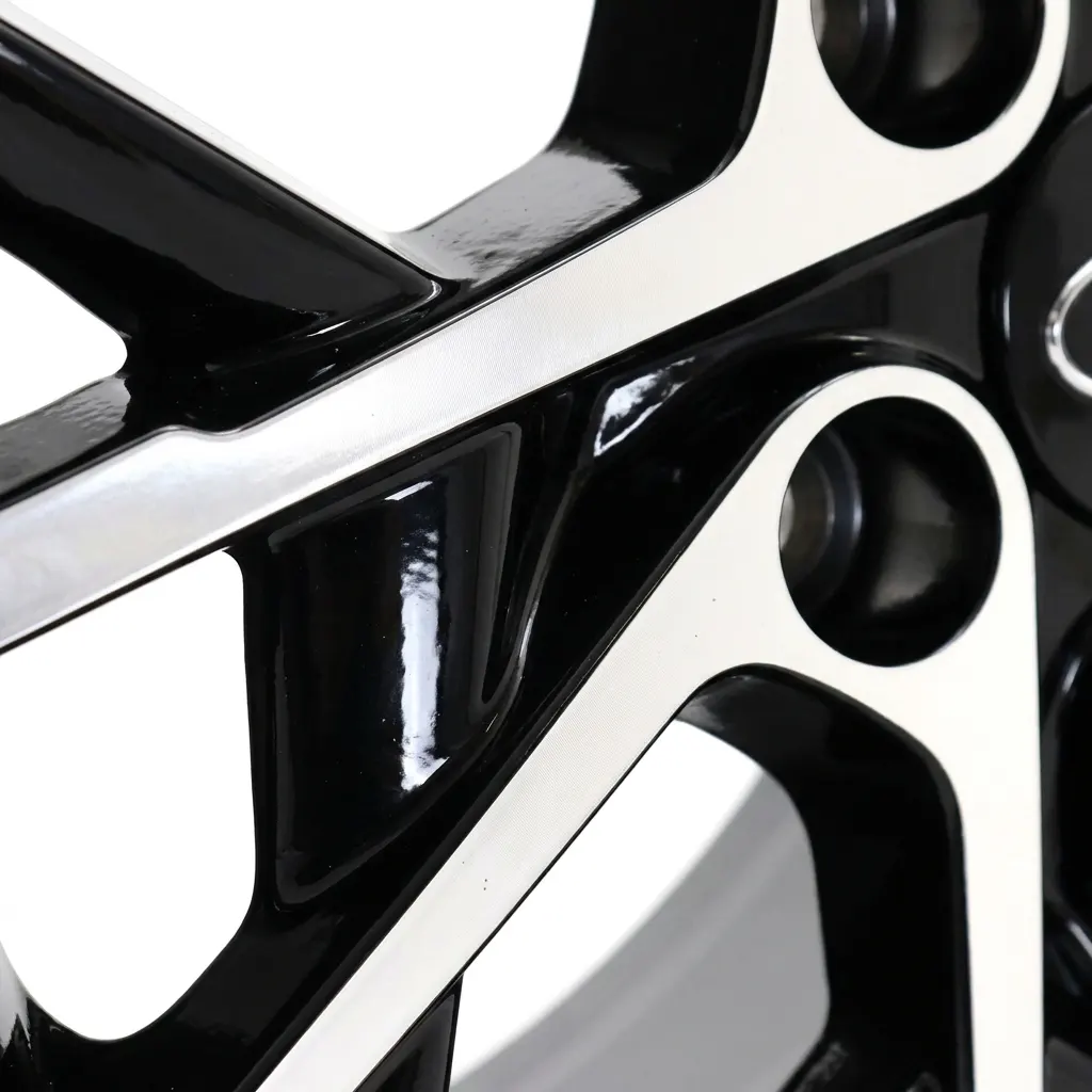 Modern_car_wheel_spoke_design_20261024183607 Modern_car_wheel_spoke_design_20261024183607
