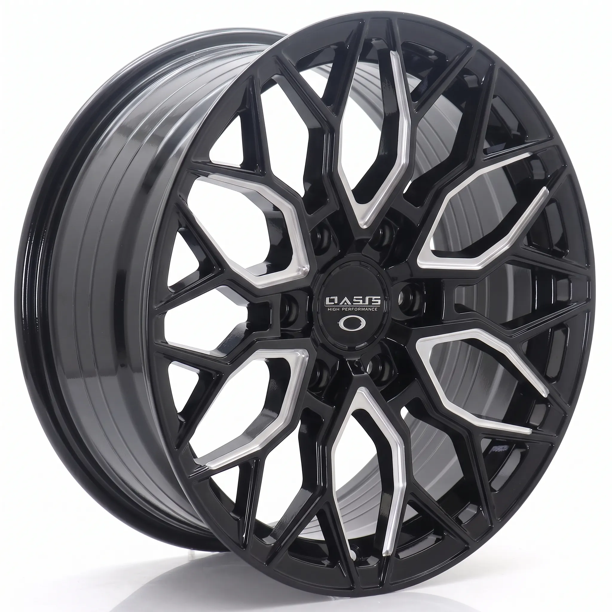 Glossy_alloy_car_wheel_rim_2K_20261011194239