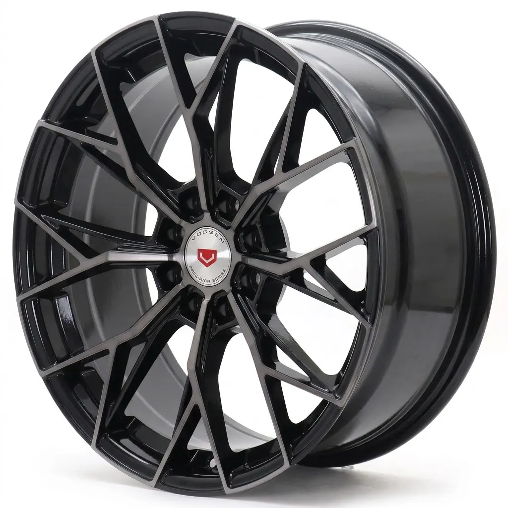 Glossy_black_car_wheel_20261024113438 Glossy_black_car_wheel_20261024113438