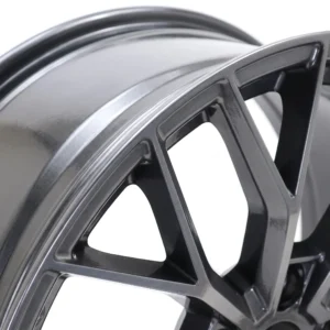 Gray_alloy_car_wheel_rim_2K_20261008103426