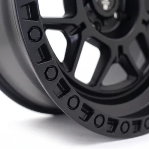 Macro_shot_of_alloy_wheel_2K_20261020131015 Macro_shot_of_alloy_wheel_2K_20261020131015