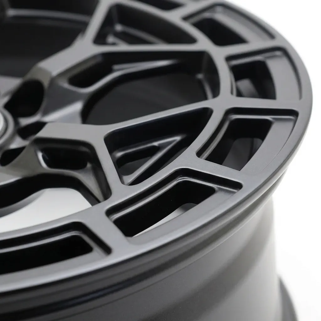 Wheel_rim_macro_shot_20261022115325